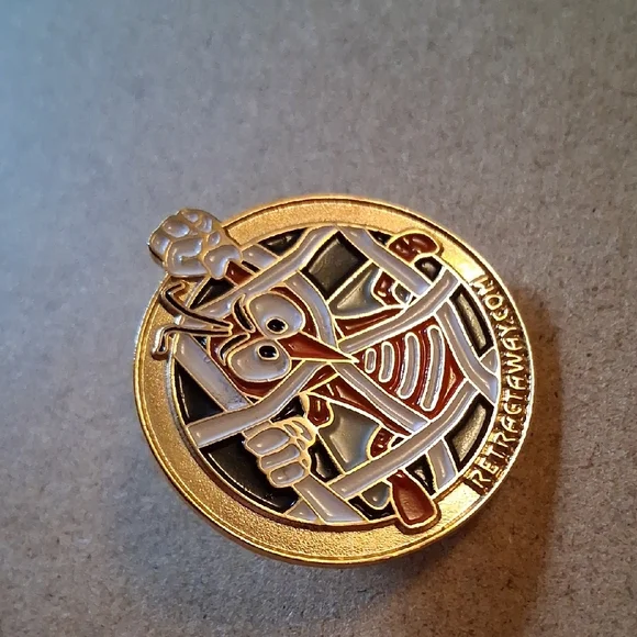 Retractaway Enamel Pin - Picture 2 of 6